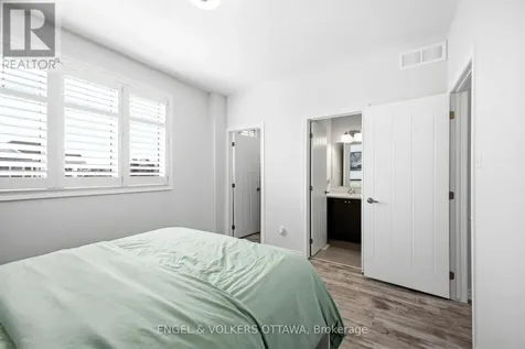 252 Rue Des Soldats Riendeau Street Ottawa ON K2J 5Z4