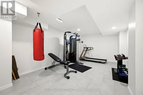 252 Rue Des Soldats Riendeau Street Ottawa ON K2J 5Z4
