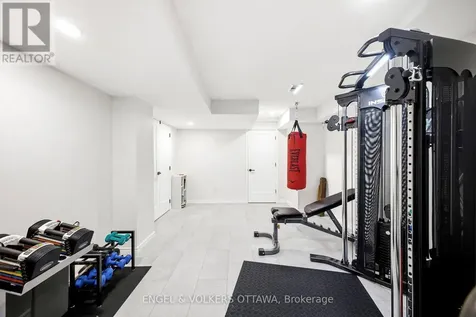 252 Rue Des Soldats Riendeau Street Ottawa ON K2J 5Z4