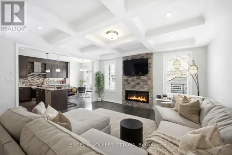 252 Rue Des Soldats Riendeau Street Ottawa ON K2J 5Z4