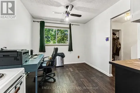 4557 Dora Crescent Ottawa ON K1J 8S5