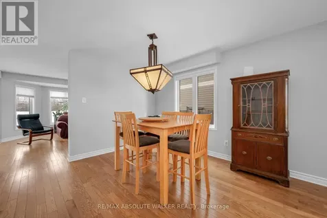 2351 Glandriel Crescent Ottawa ON K4A 4S8