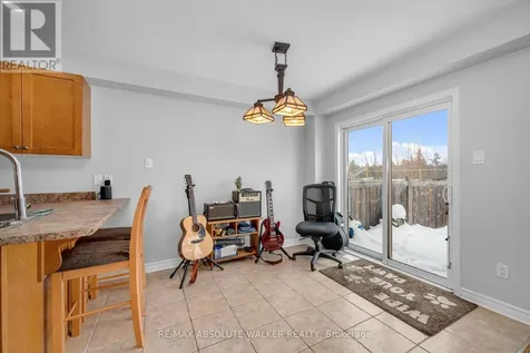 2351 Glandriel Crescent Ottawa ON K4A 4S8