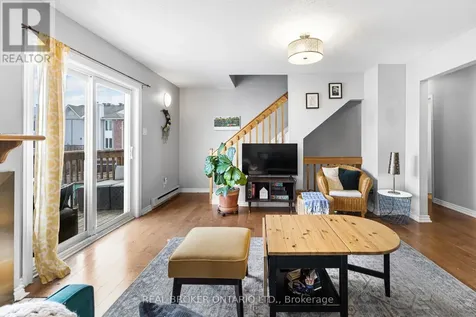 7 Timberview Way Ottawa ON K2H 9M5
