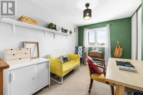 7 Timberview Way Ottawa ON K2H 9M5