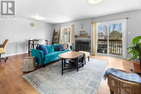 7 Timberview Way Ottawa ON K2H 9M5