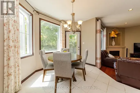 11 Langford Crescent Ottawa ON K2K 2N4