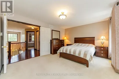11 Langford Crescent Ottawa ON K2K 2N4