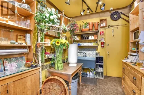 276 Elgin Street Ottawa ON K2P 1M2
