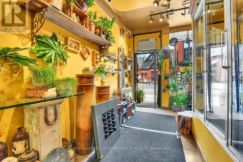 276 Elgin Street Ottawa ON K2P 1M2