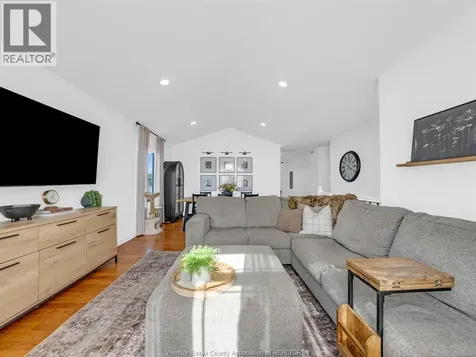 3040 Troup Crescent Windsor ON N8R 0A5