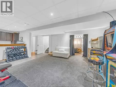 3040 Troup Crescent Windsor ON N8R 0A5