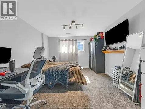 3040 Troup Crescent Windsor ON N8R 0A5