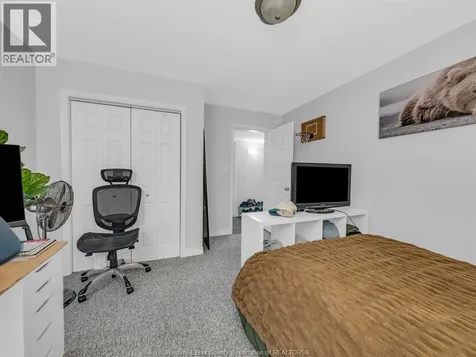3040 Troup Crescent Windsor ON N8R 0A5