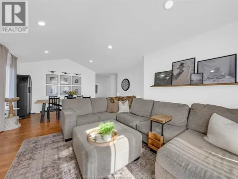 3040 Troup Crescent Windsor ON N8R 0A5
