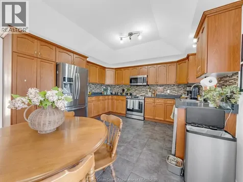 3040 Troup Crescent Windsor ON N8R 0A5
