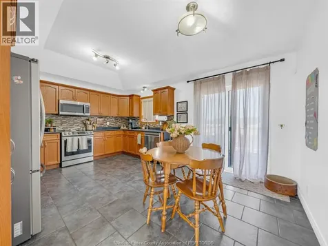 3040 Troup Crescent Windsor ON N8R 0A5