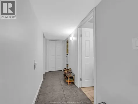 3040 Troup Crescent Windsor ON N8R 0A5