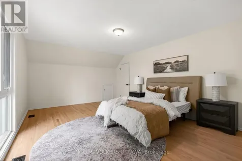 1862 Sharel Drive Ottawa ON K1H 6W4