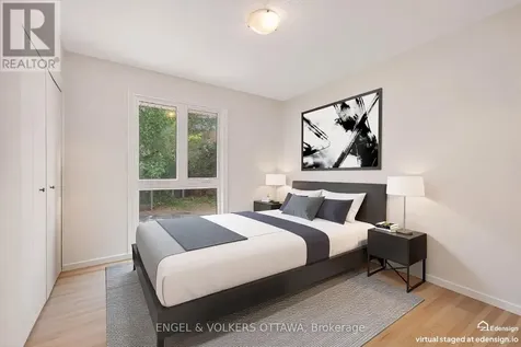 1862 Sharel Drive Ottawa ON K1H 6W4