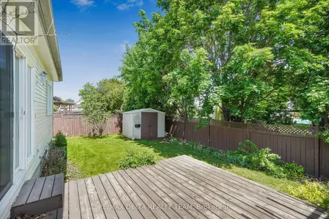 979 Como Crescent Ottawa ON K4A 3Z6
