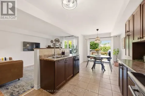 154 Talltree Crescent Ottawa ON K2S 0B1