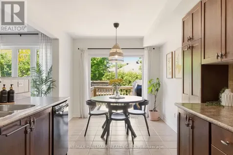 154 Talltree Crescent Ottawa ON K2S 0B1