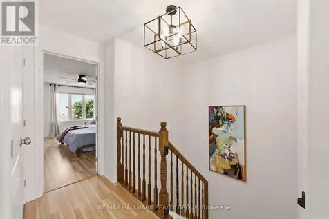 154 Talltree Crescent Ottawa ON K2S 0B1