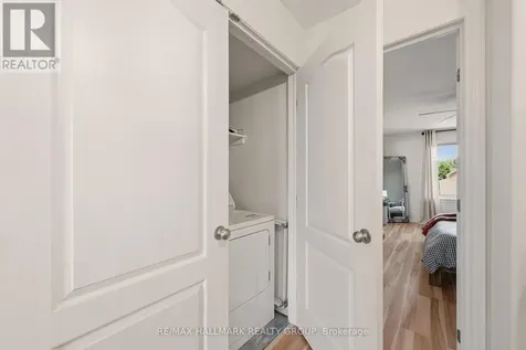154 Talltree Crescent Ottawa ON K2S 0B1