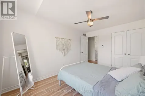 154 Talltree Crescent Ottawa ON K2S 0B1
