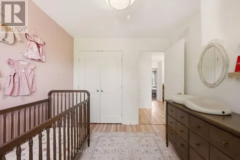 154 Talltree Crescent Ottawa ON K2S 0B1