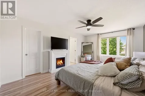 154 Talltree Crescent Ottawa ON K2S 0B1