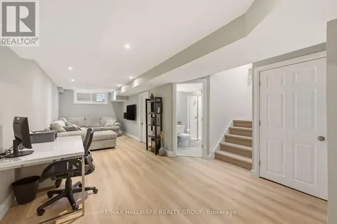 154 Talltree Crescent Ottawa ON K2S 0B1