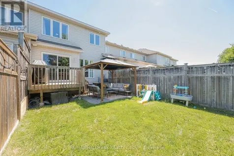 154 Talltree Crescent Ottawa ON K2S 0B1