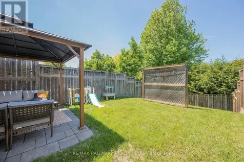 154 Talltree Crescent Ottawa ON K2S 0B1
