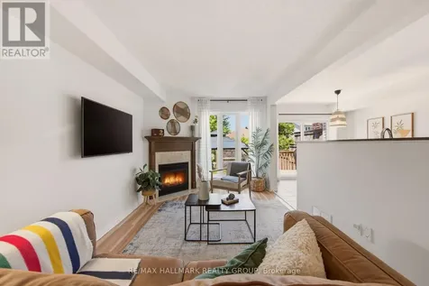 154 Talltree Crescent Ottawa ON K2S 0B1