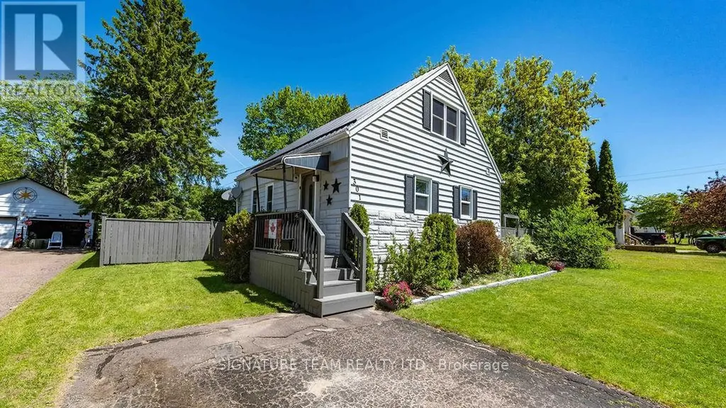 301 Chamberlain Street Pembroke ON K8A 2M6