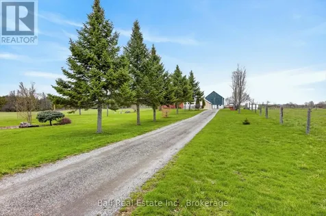 1425 Tara Road Selwyn ON K0L 1T0