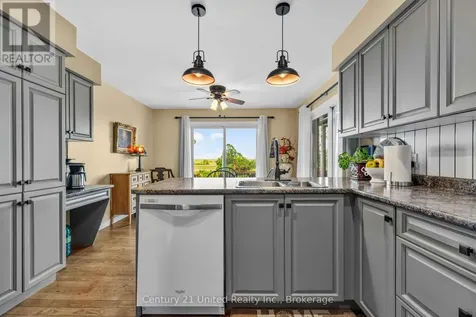 2872 Lakefield Road Selwyn ON K9J 6X5