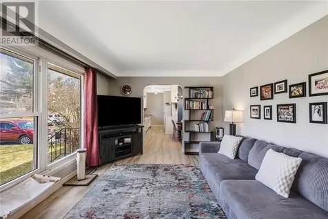 987 Blenheim Avenue Sudbury ON P3A 3K7