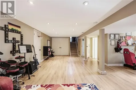 987 Blenheim Avenue Sudbury ON P3A 3K7