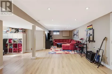 987 Blenheim Avenue Sudbury ON P3A 3K7