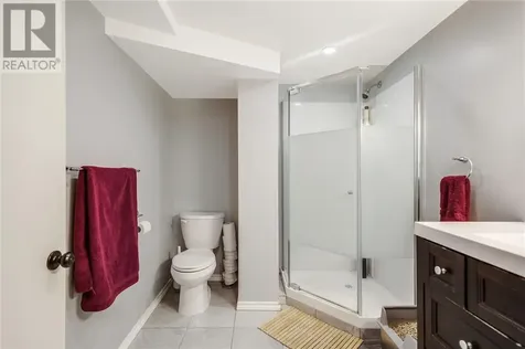 987 Blenheim Avenue Sudbury ON P3A 3K7