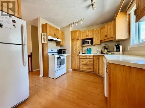 53 Caruso Street Greater Sudbury ON P0M 1M0
