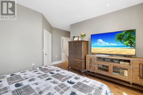 945 3rd Avenue East Owen Sound ON N4K 2K8
