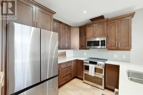 945 3rd Avenue East Owen Sound ON N4K 2K8