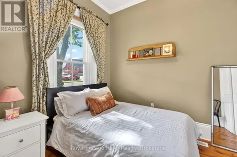34 Bay Street Stratford ON N5A 4K6