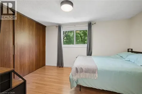 165 Green Valley Drive Kitchener ON N2P 1K3