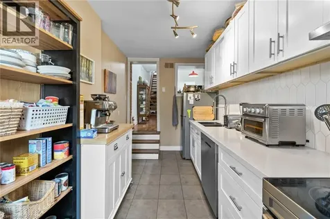 334 James Street North Hamilton ON L8L 1H2