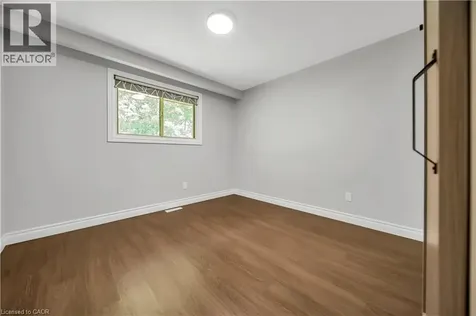 70 Flanders Road Guelph ON N1G 1W3